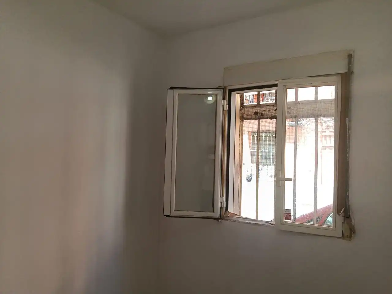 Bedroom of Ground floor for rent in Madrid