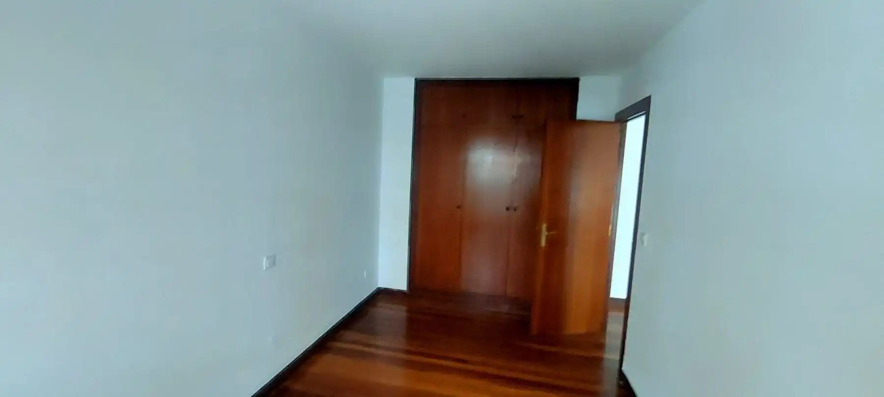Schlafzimmer von Maisonette zum Verkauf in Santander mit Heizung und Abstellraum