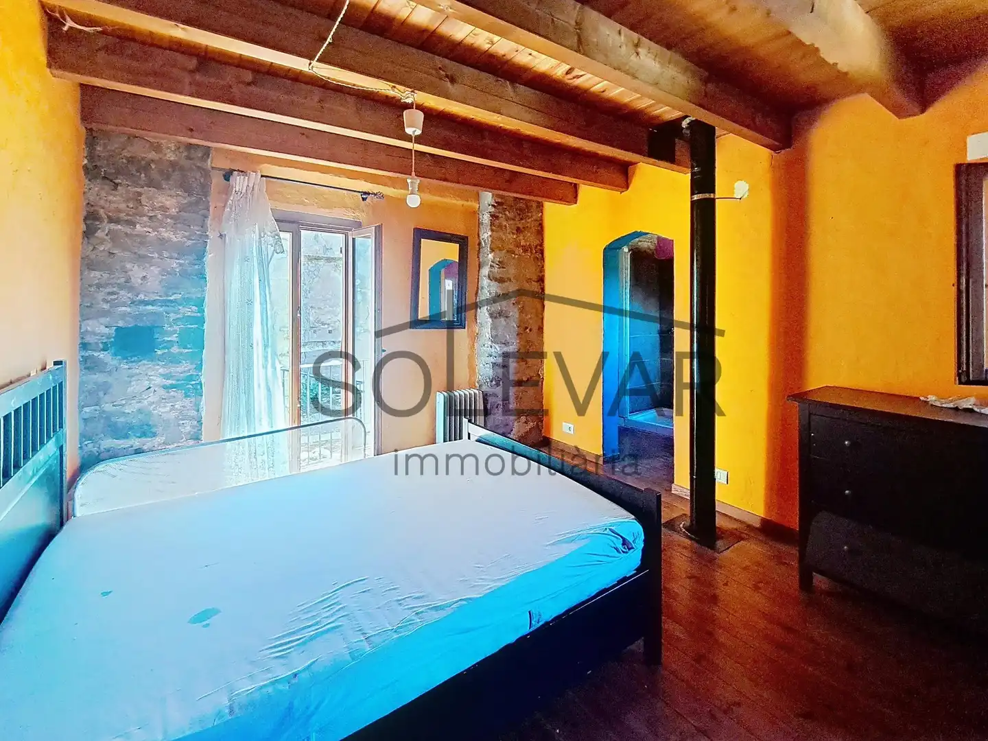 Sala de estar de Casa o chalet en venta en Llimiana con Calefacción, Trastero y Amueblado