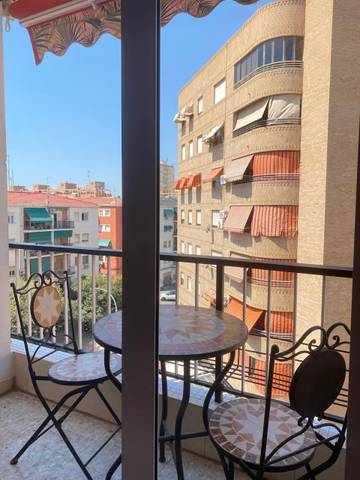 Apartamento en Alquiler en Calle de la Princesa Mercedes en Alipark