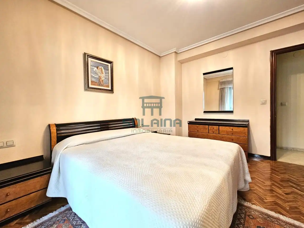 Habitación de Piso en venta en Ourense Capital  con Calefacción, Trastero y Amueblado
