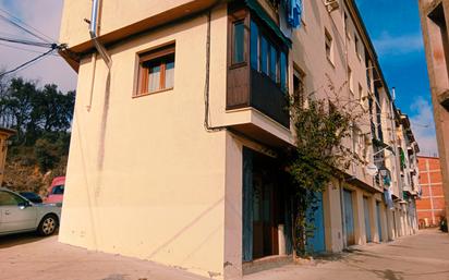 Vista exterior de Casa o xalet en venda en Garganta la Olla amb Parquet, Moblat i Rentadora