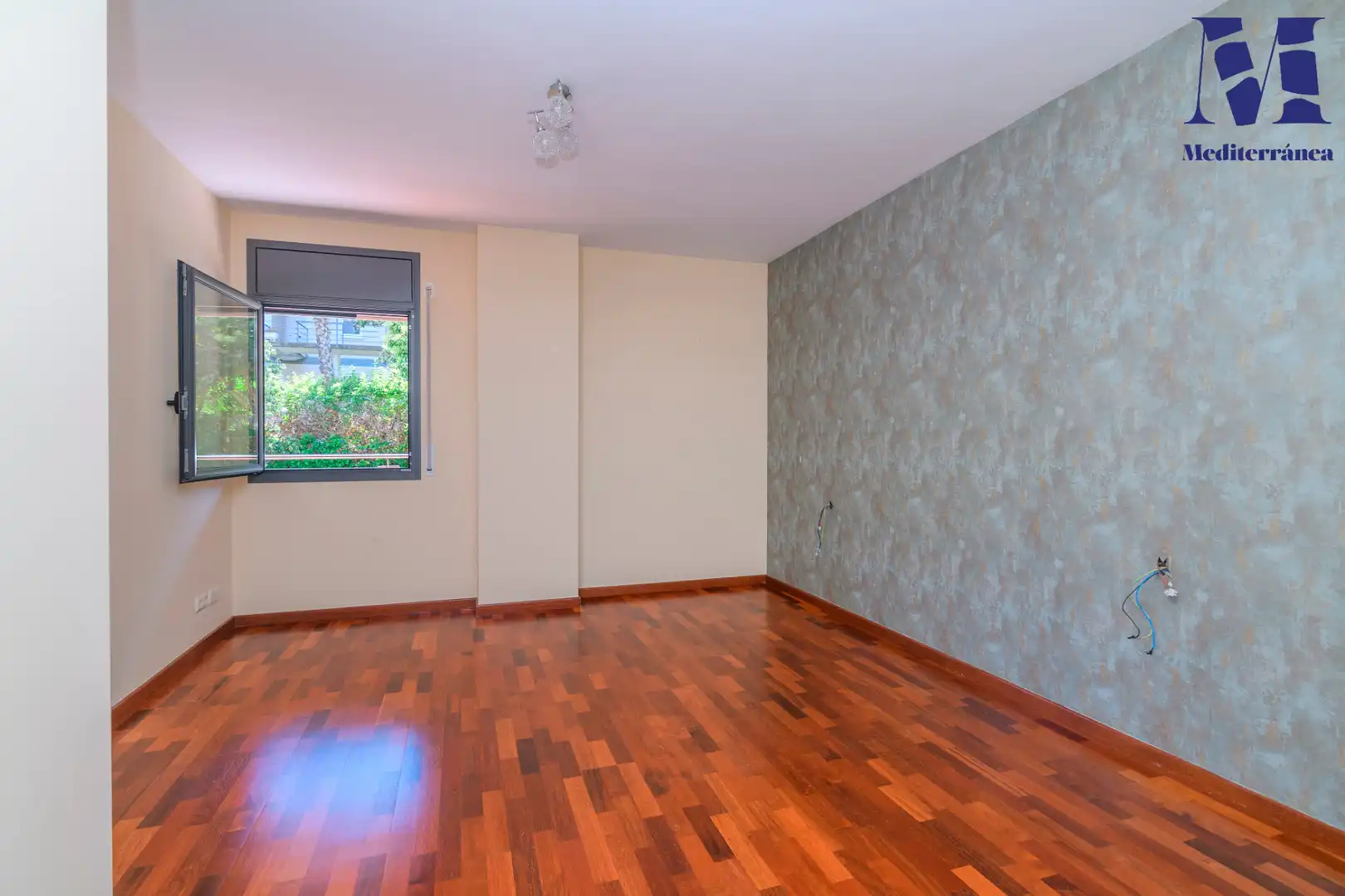 Bedroom of Flat for rent in Castelldefels  with Air Conditioner, Heating and Parquet flooring