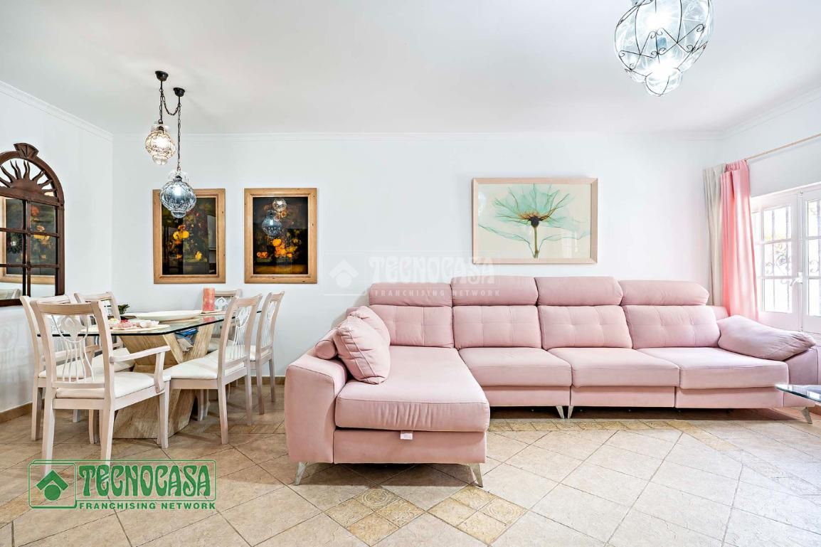 Living room of House or chalet for sale in Roquetas de Mar  with Air Conditioner and Swimming Pool