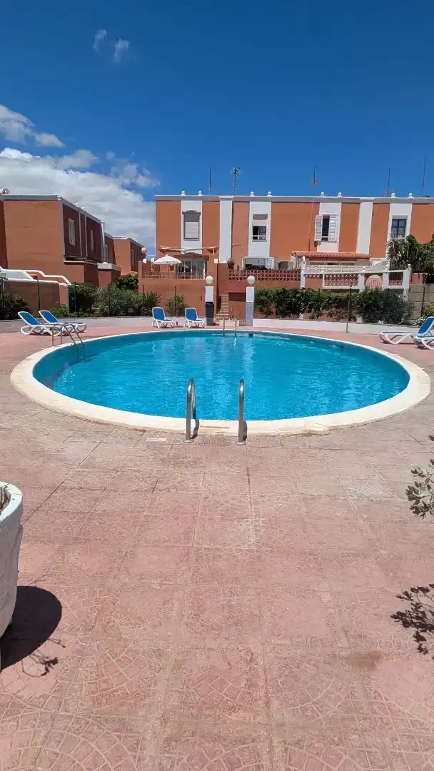 Piscina de Dúplex en venta en Los Abrigos