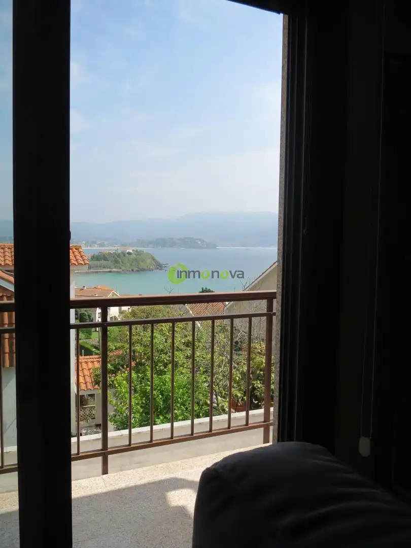 Terraza de Casa o chalet en venta en Nigrán con Calefacción, Jardín privado y Trastero