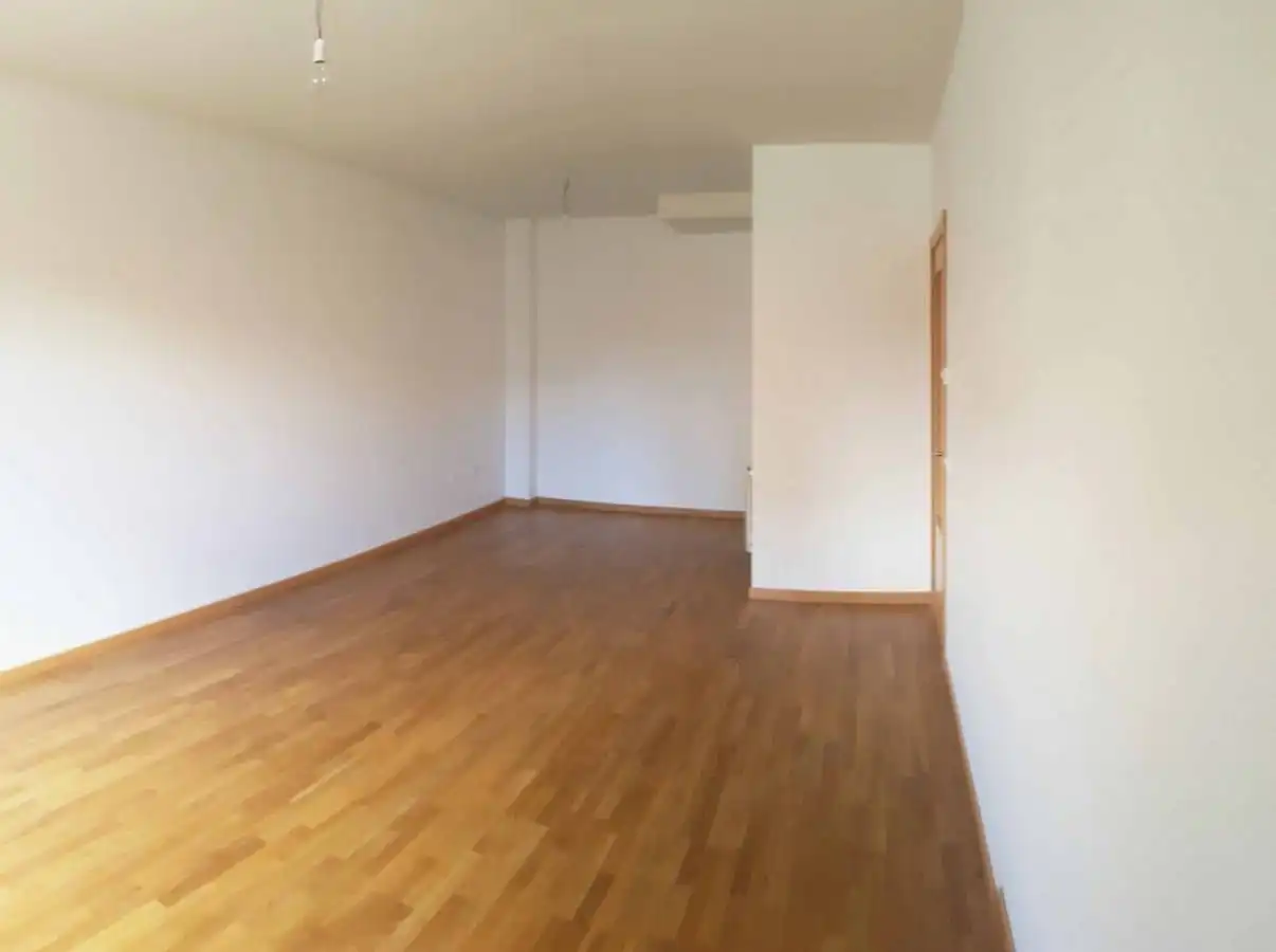 Planta baja de alquiler con opción a compra en Calle Corro Bazán, 3, Tordesillas