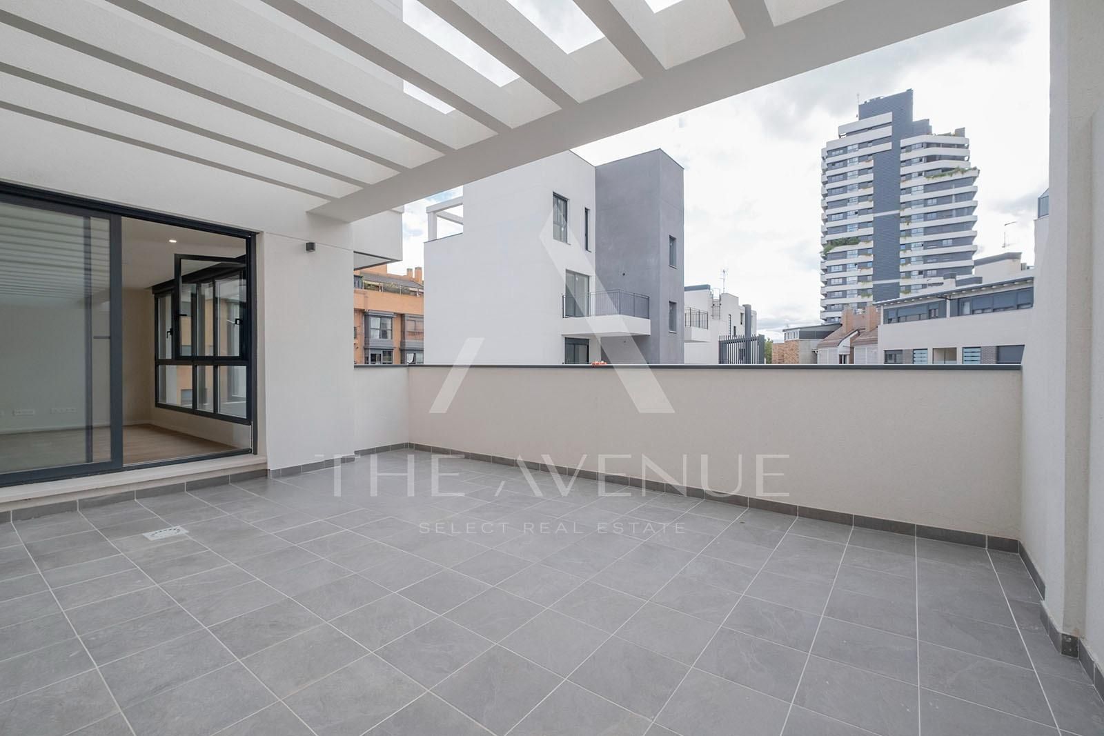 Terrace of Attic for sale in  Madrid Capital  with Heating, Private garden and Terrace
