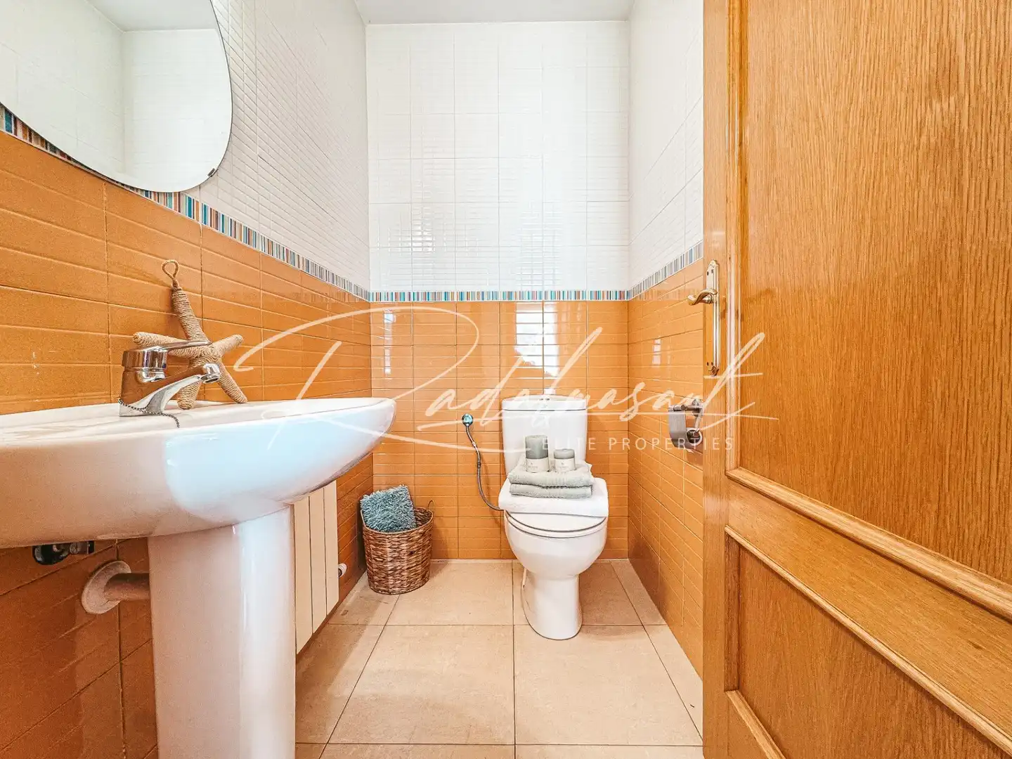Bathroom of Detached homes for sale in Mont-roig del Camp  with Air Conditioner, Heating and Private garden