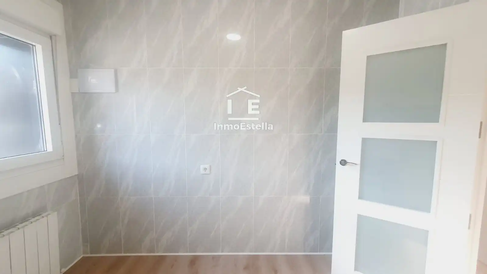 Dormitori de Pis en venda en Estella / Lizarra amb Calefacció i Terrassa