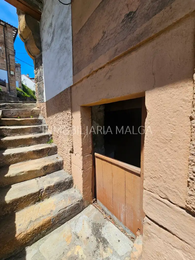 Houses for sale in Colunga  with Storage room and Balcony