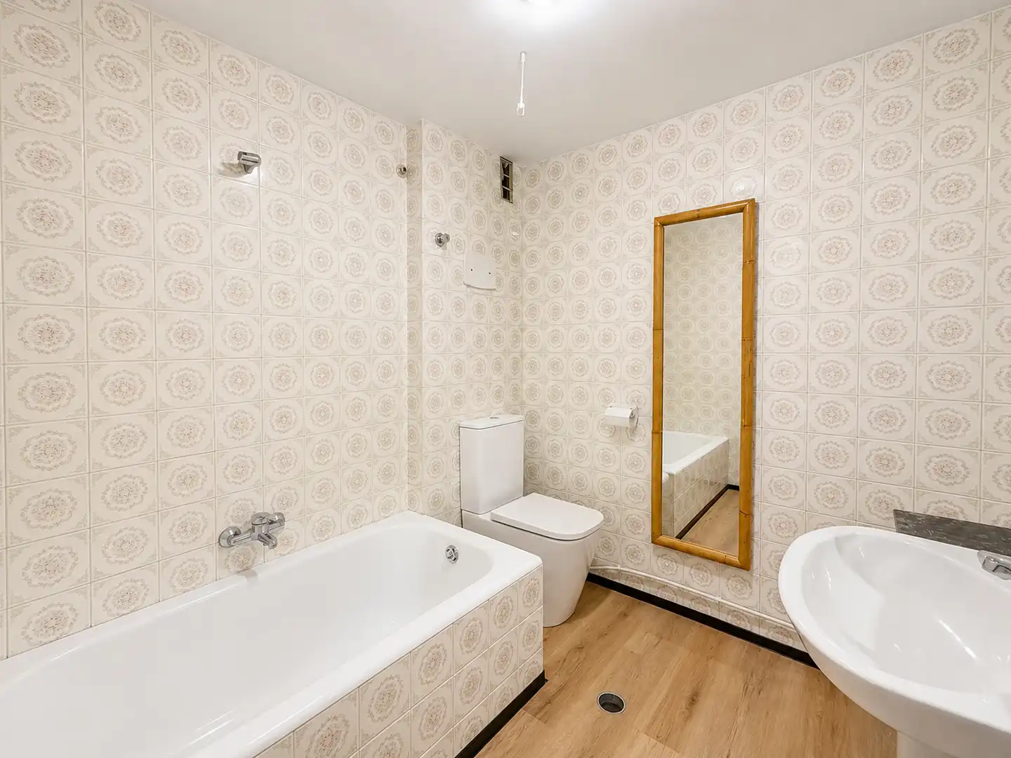 Bathroom of Flat for rent in Hoyo de Manzanares  with Furnished and Community pool