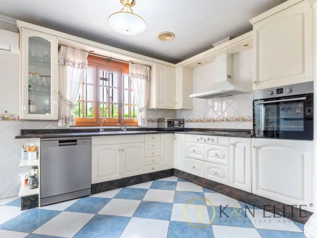 Casa con piscina en venta en Partida Alzabaras Alto, imagen 14