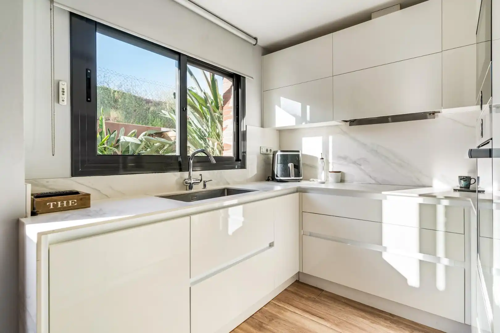 Casa a schiera con terrazza in vendita a Carrer FISTERRA, imagen 21