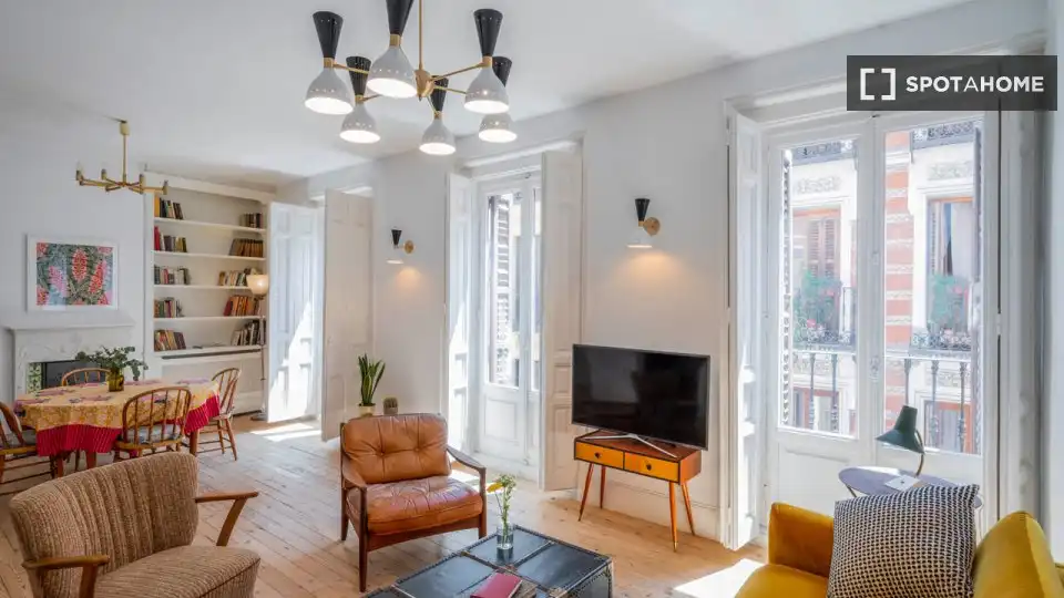 Fotografía del inmueble reportado: 3.500 €/mes — Cortes – Huertas, Madrid