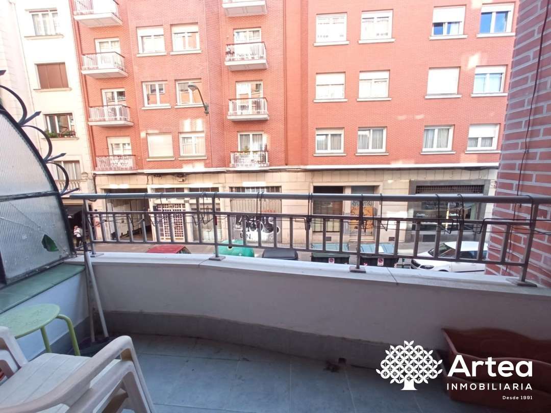 Balcony of Flat for sale in Bilbao   with Heating, Furnished and Balcony