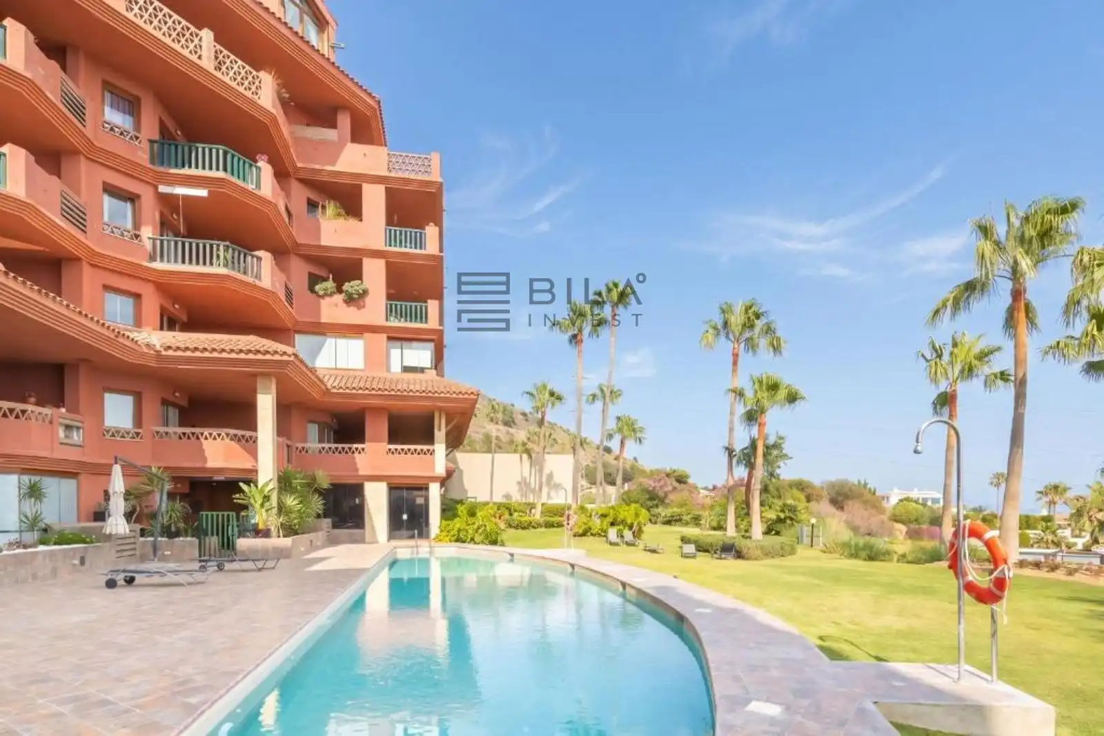Vista exterior de Piso en venta en Benalmádena con Aire acondicionado, Terraza y Piscina