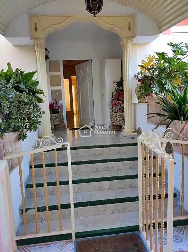 Houses for sale in Benidorm  with Air Conditioner, Private garden and Terrace