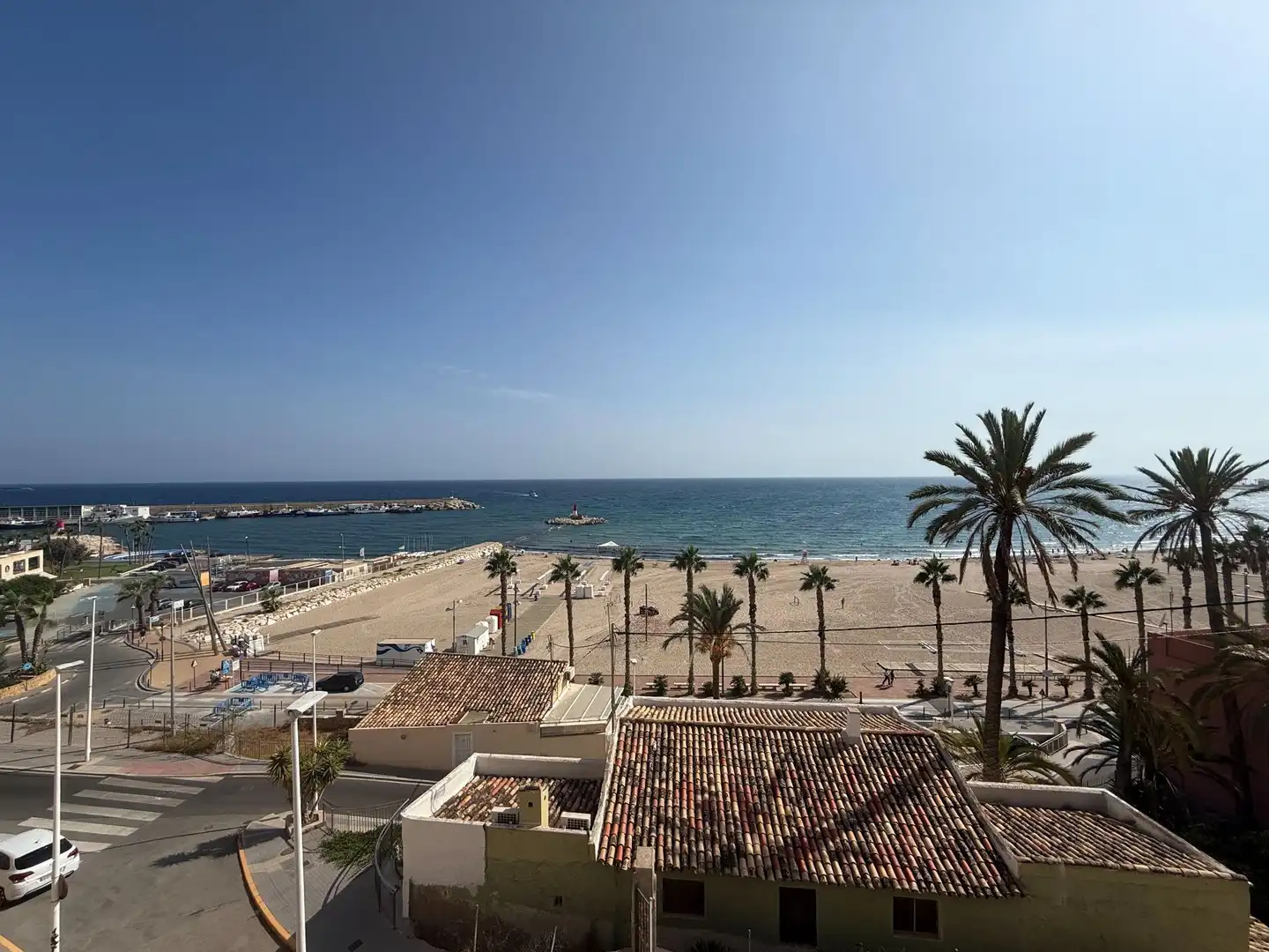 Vista exterior de Local en venda en Platja de Vila Joiosa