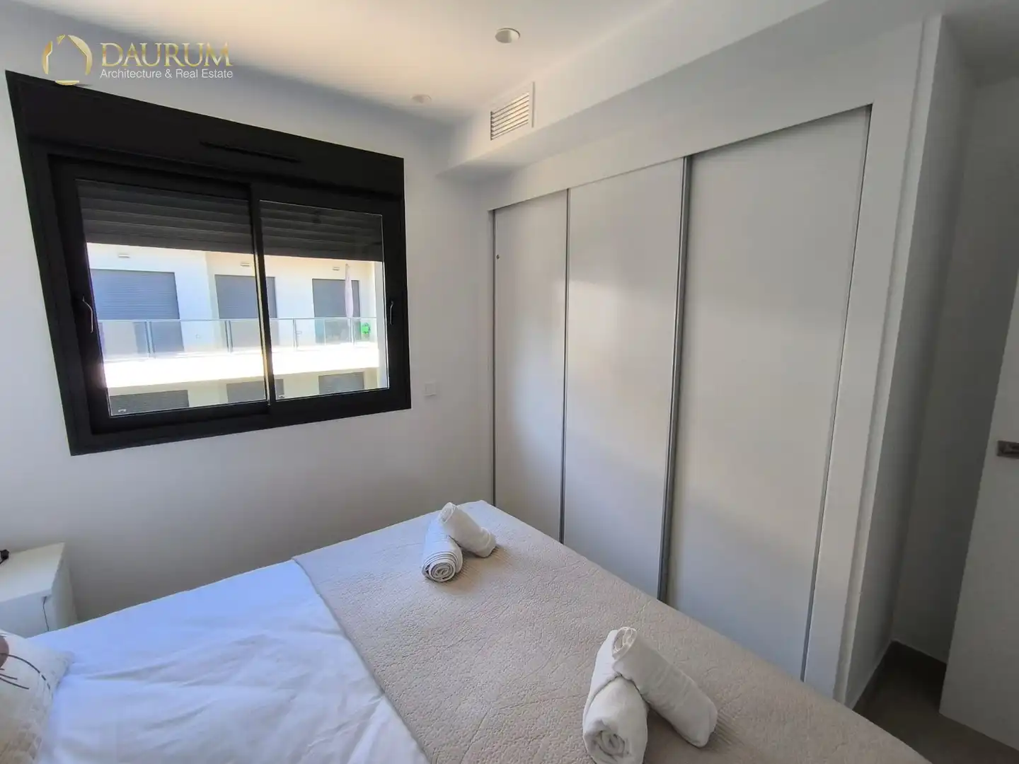 Habitación de Dúplex en venta en Santa Pola con Aire acondicionado, Calefacción y Terraza