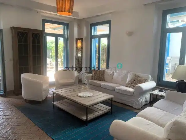 Maison mitoyenne avec piscine à louer à Puerto de Sotogrande - La Marina, imagen 5