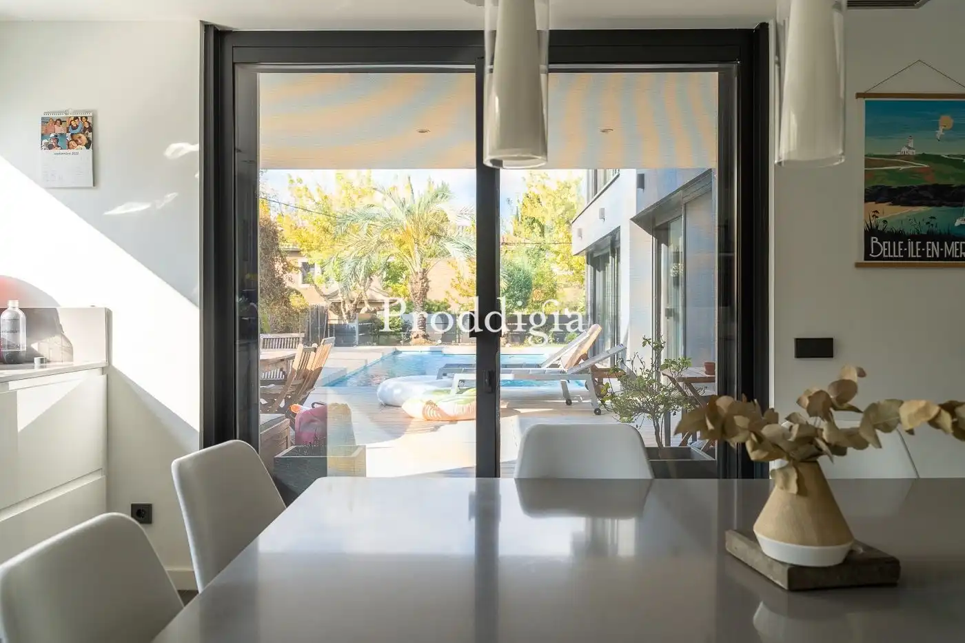 Exterior view of Houses for sale in Sant Cugat del Vallès  with Air Conditioner, Heating and Storage room