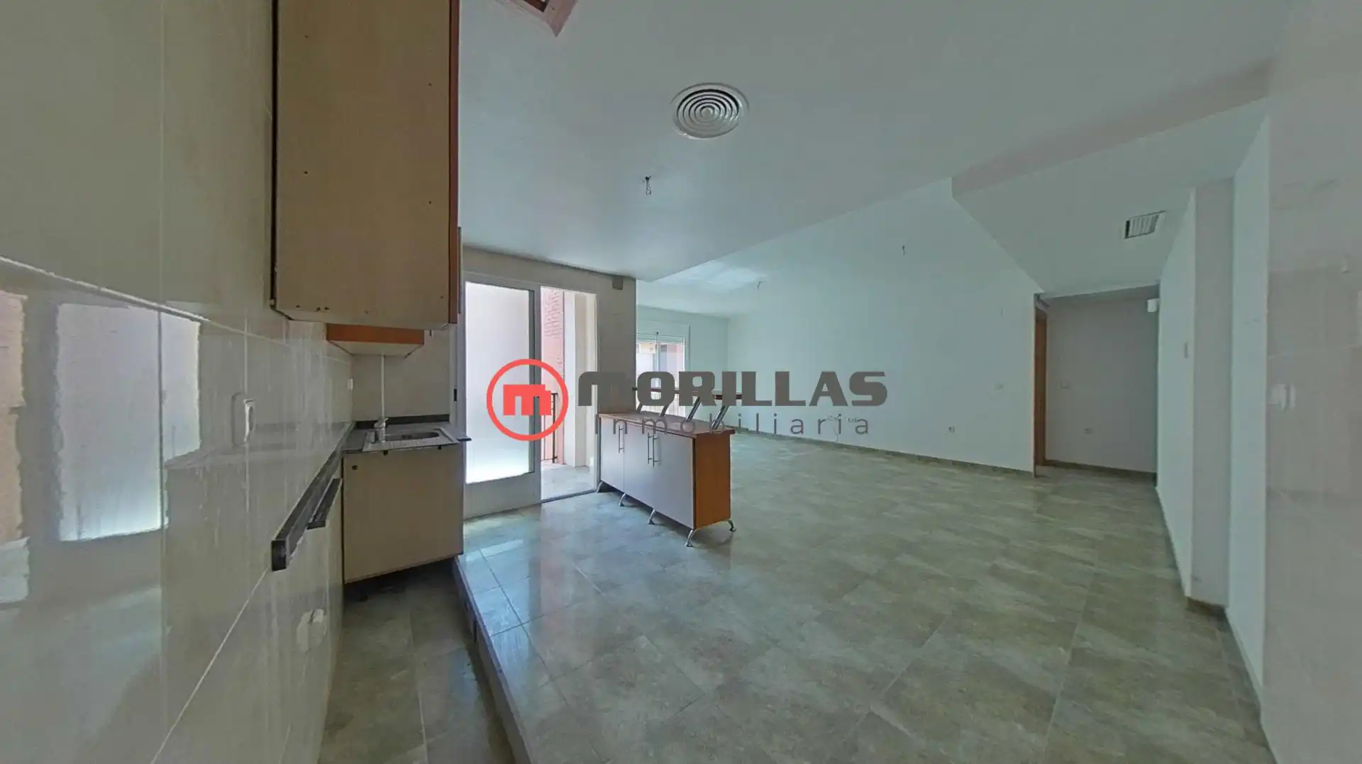 Wohnung zum Verkauf in Calasparra mit Abstellraum und Balkon
