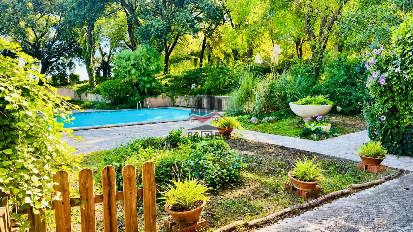 Piscina de Casa o chalet en venta en Avinyonet de Puigventós con Calefacción y Jardín privado