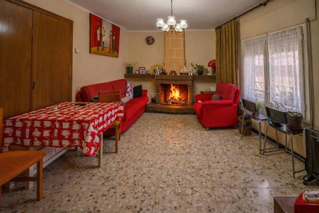 Casa-chalet en Venta en Francisca Gil en Morés