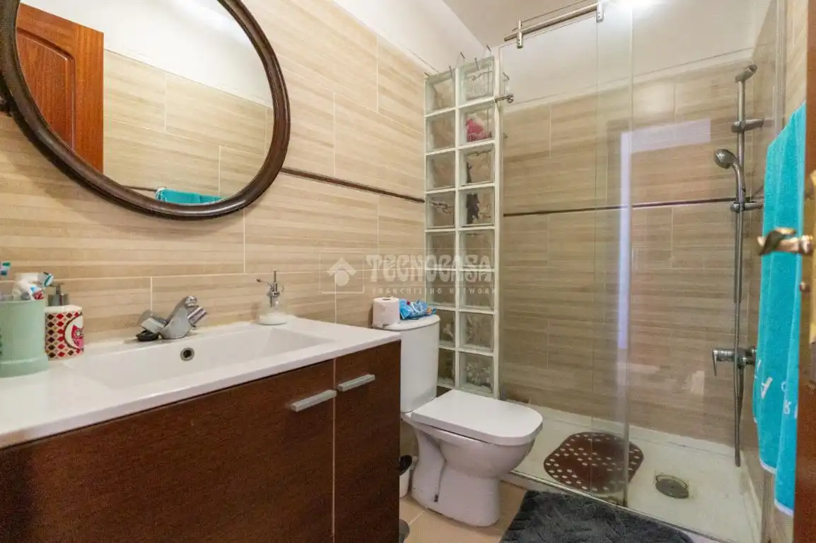 Baño de Piso en venta en Granadilla de Abona con Trastero