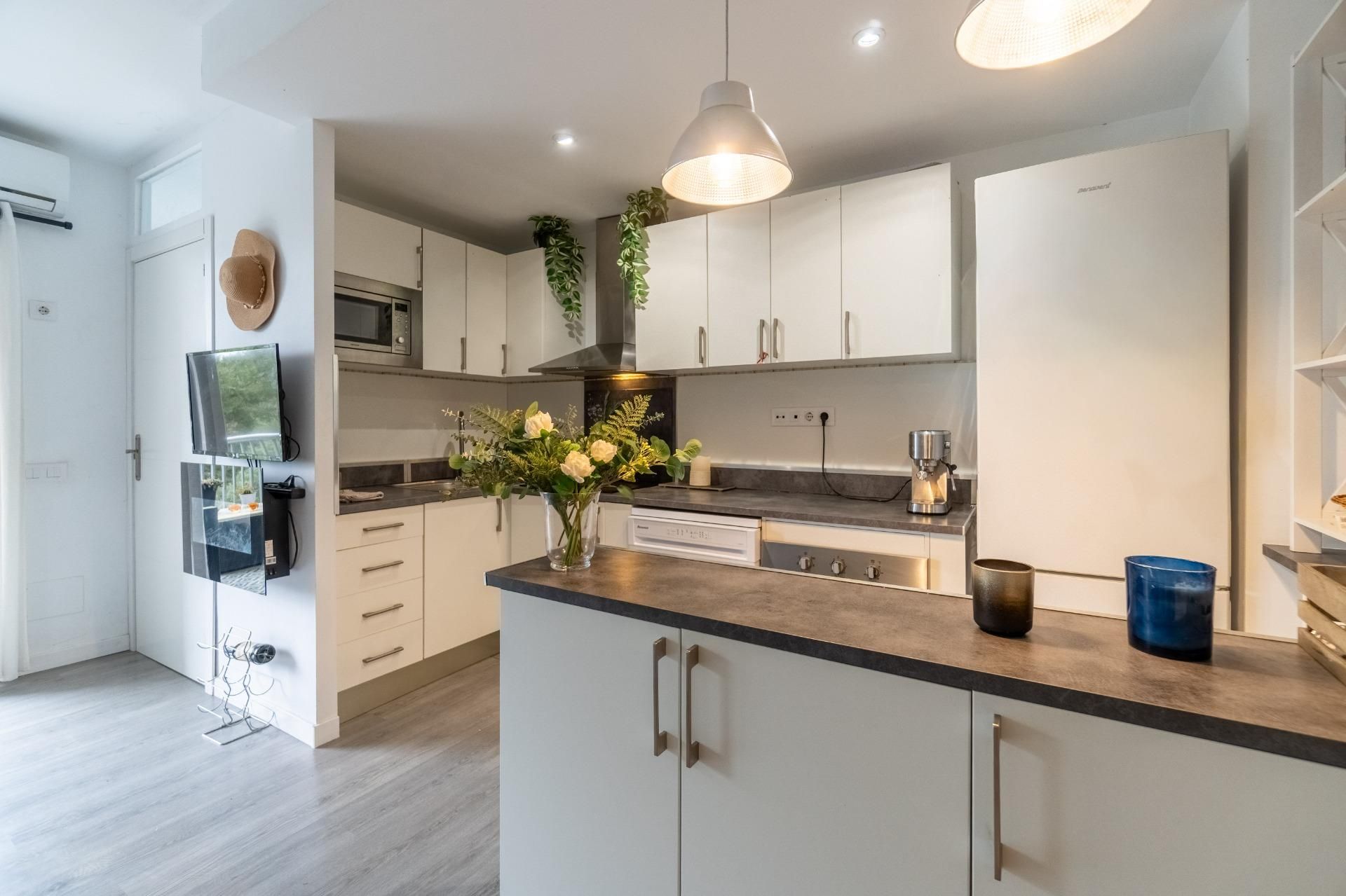 Kitchen of Flat for sale in Calvià  with Parquet flooring