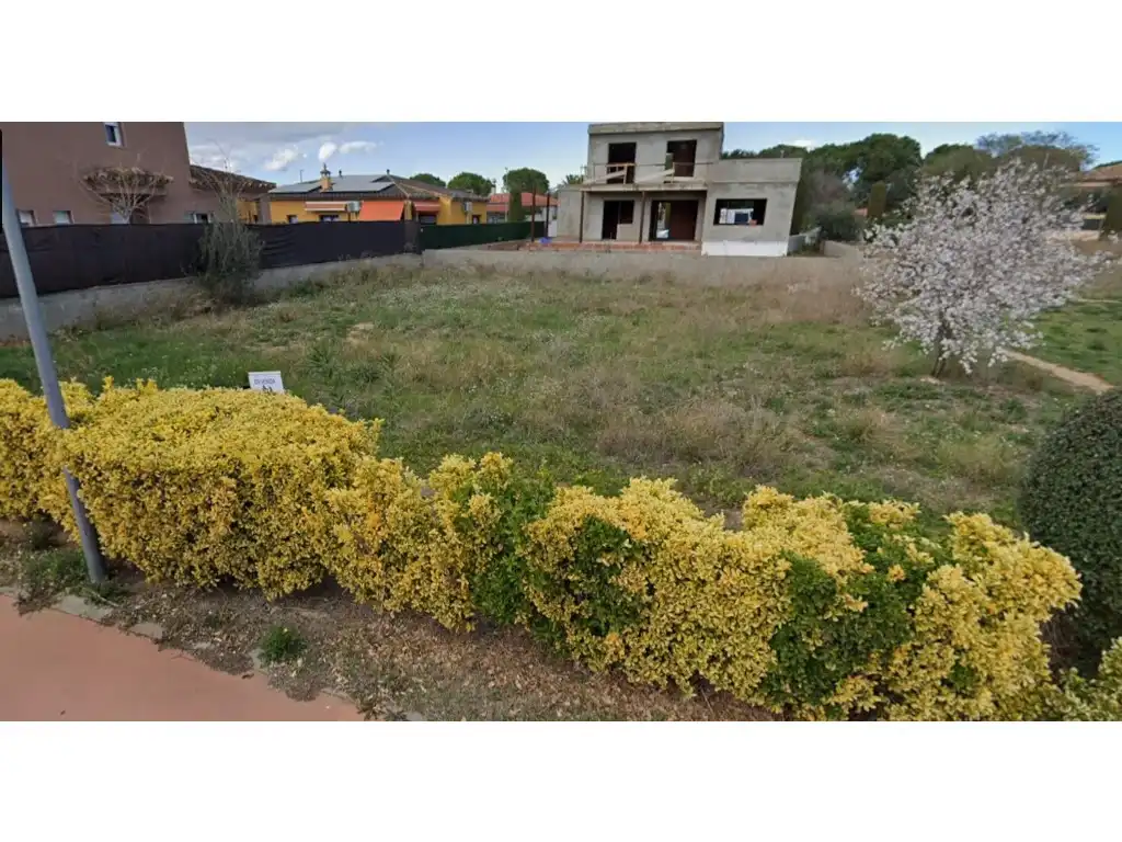 Residential zum Verkauf in Torroella de Fluvià