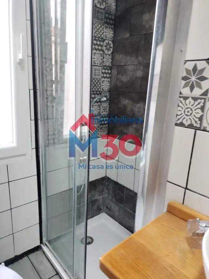 Baño de Apartamento en venta en Miranda de Ebro con Calefacción y Trastero