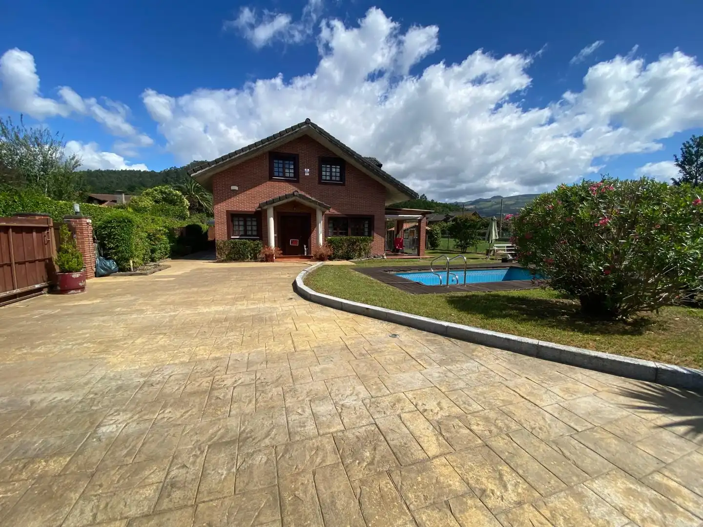 Habitatge amb piscina en venda a Barrio el Puente, imagen 5