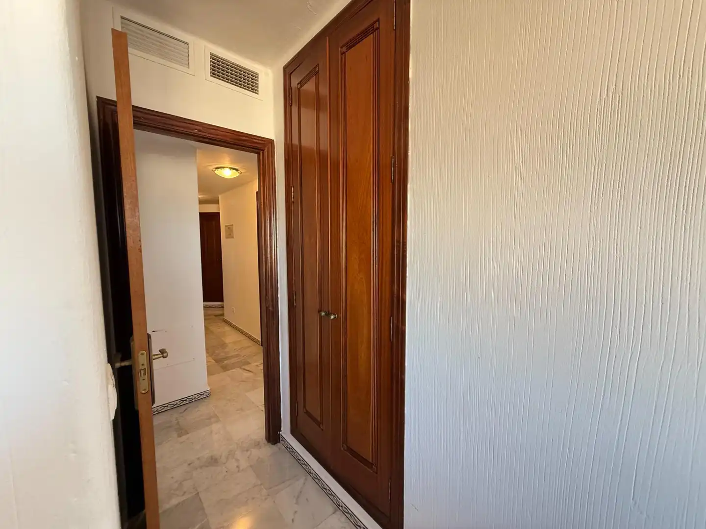 Apartamento en venta en Torrevieja con Aire acondicionado, Terraza y Amueblado