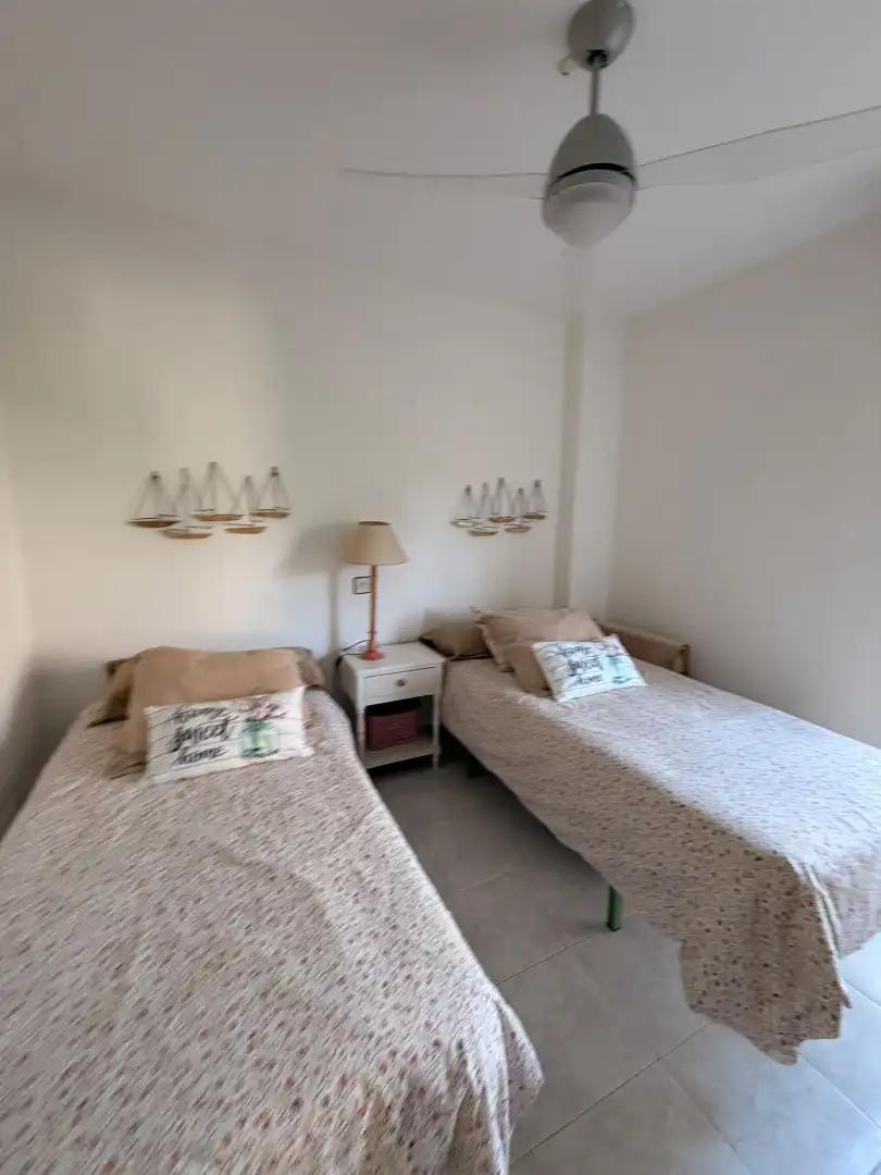 Habitación de Piso en venta en Orihuela con Aire acondicionado, Jardín privado y Trastero