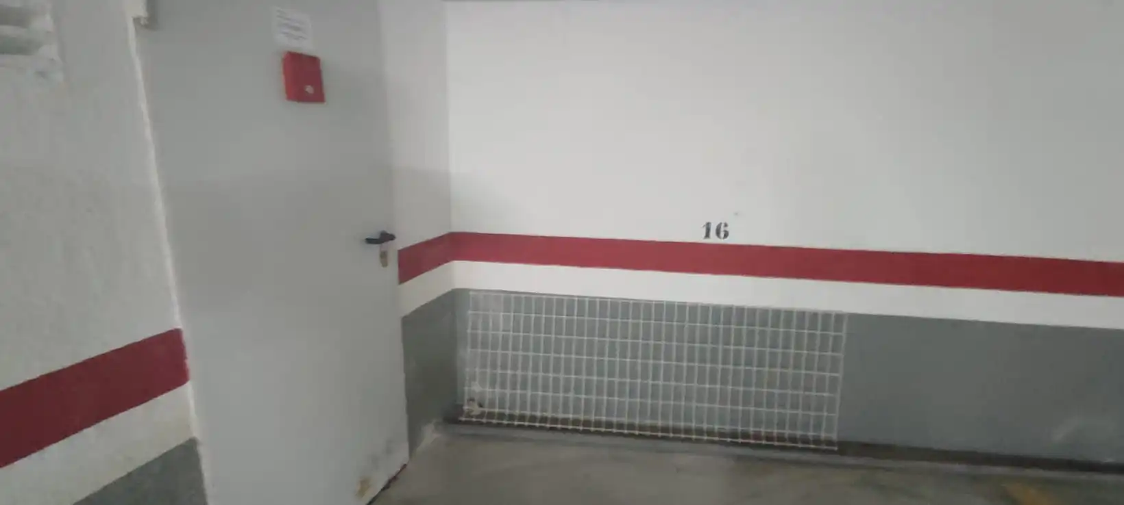 Parkplatz von Garage zum Verkauf in Benicarló