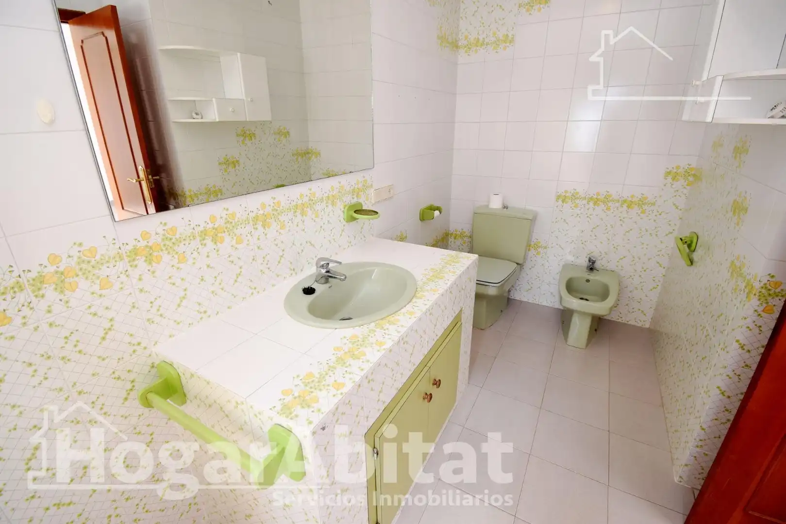 Badezimmer von Haus oder Chalet zum Verkauf in Almazora / Almassora mit Privatgarten, Terrasse und Abstellraum