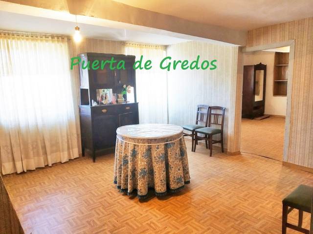 Casa-chalet en Venta en Carretera Barco Bejar, 41 en Becedas