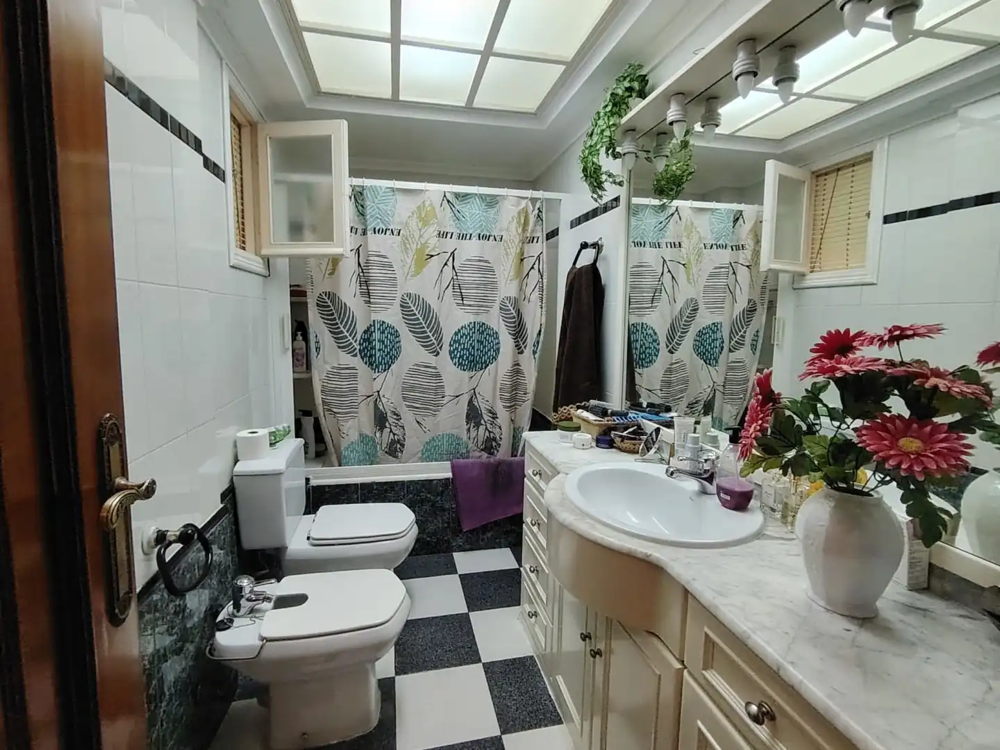 Baño de Piso en venta en Crevillent con Aire acondicionado y Balcón