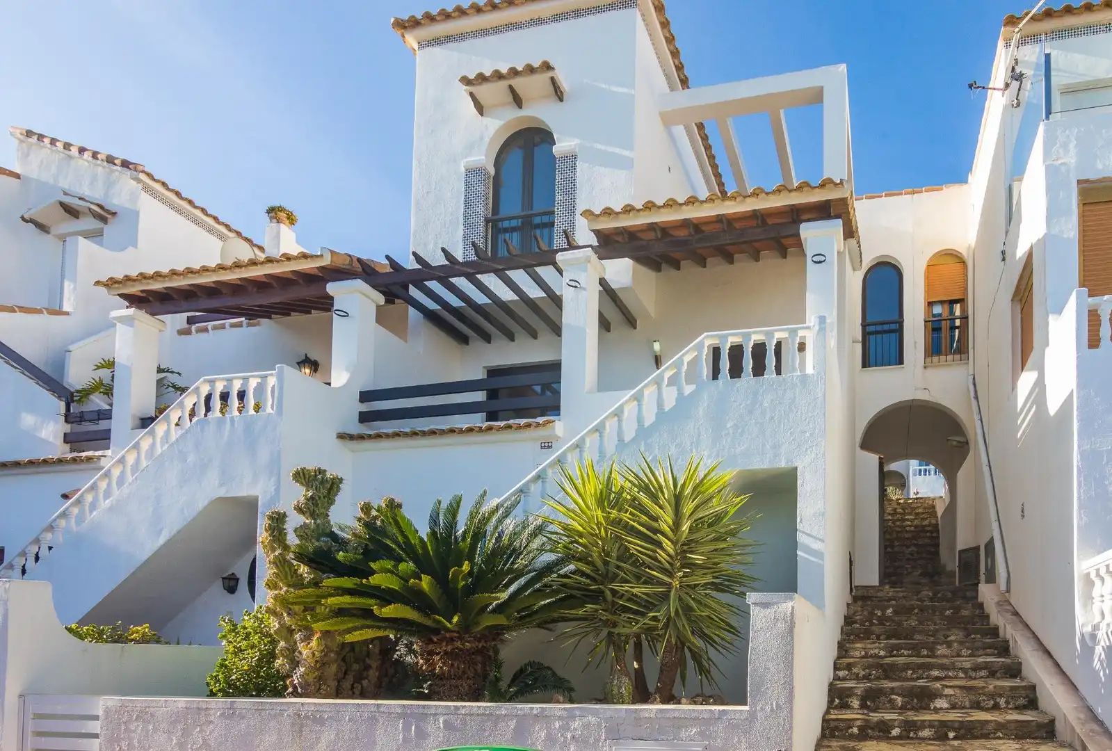 Vista exterior de Casa o chalet en venta en Santa Pola con Calefacción, Jardín privado y Terraza