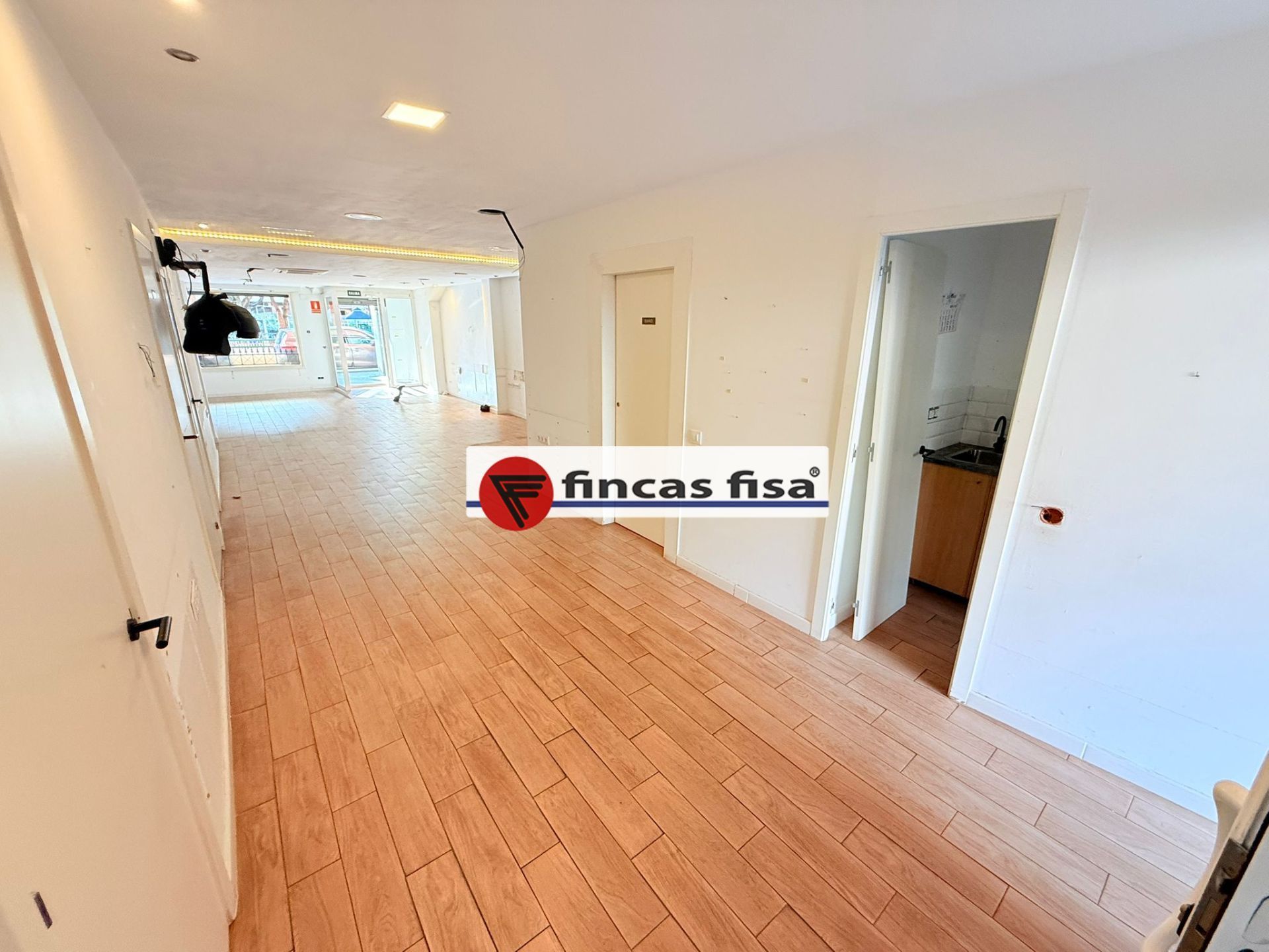 Local de lloguer en Premià de Mar amb Aire condicionat i Terrassa