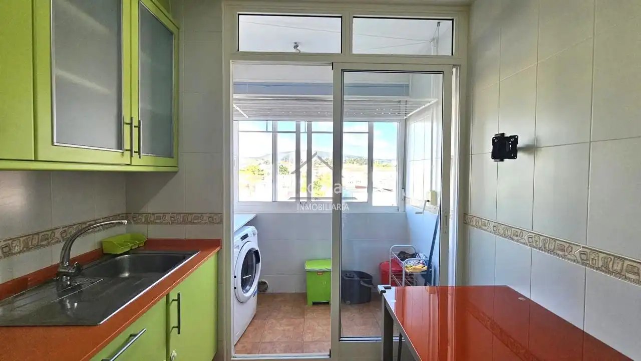 Appartement avec ascenseur à louer à Piñeiros- Freixeiro, imagen 3