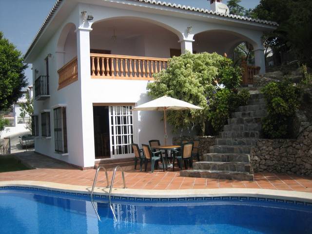 Casa-chalet en Alquiler en N/A en Avda Pescia - Ctra de Frigiliana