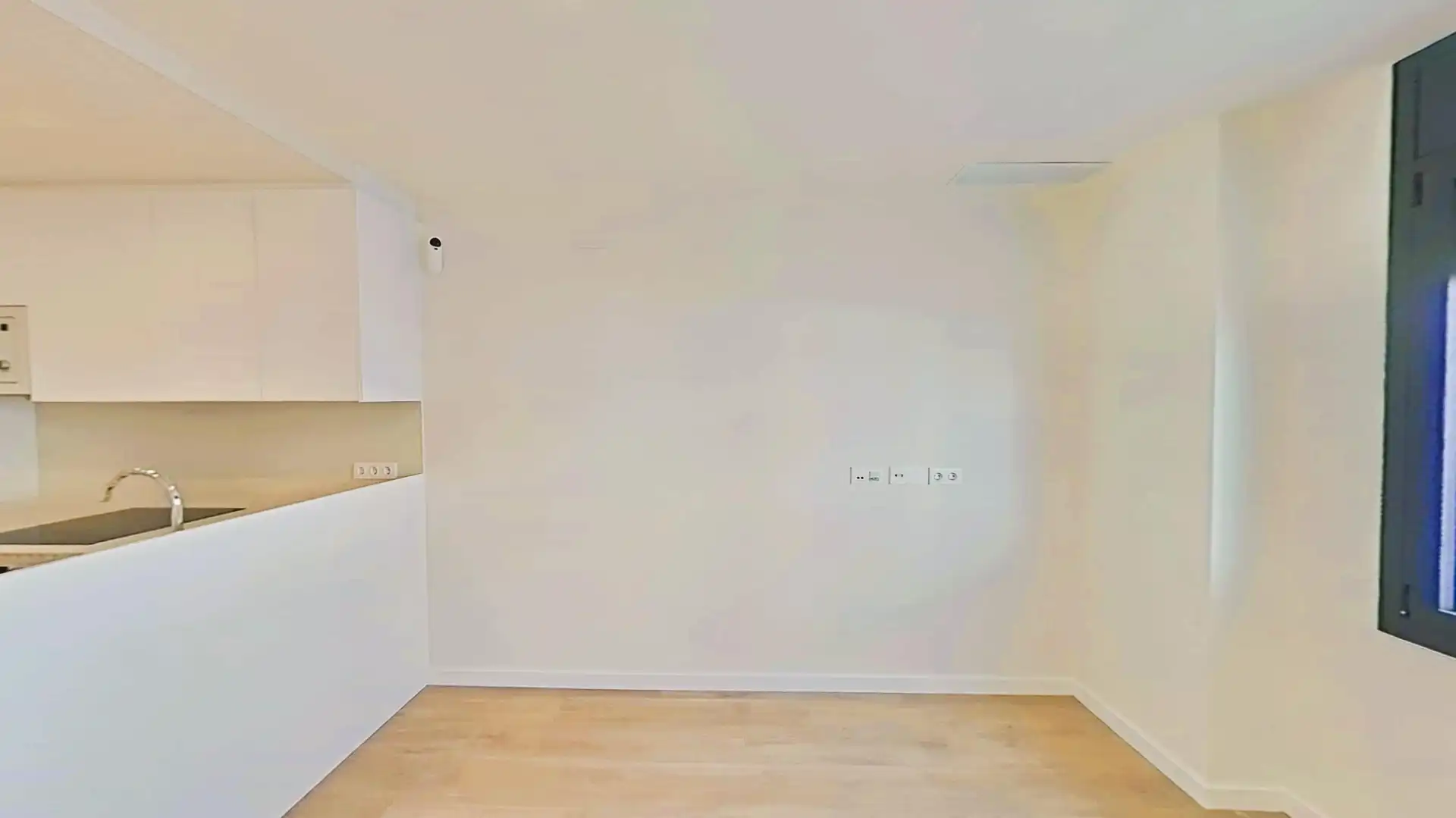 Planta baixa en venda en Cubelles amb Aire condicionat, Calefacció i Jardí privat