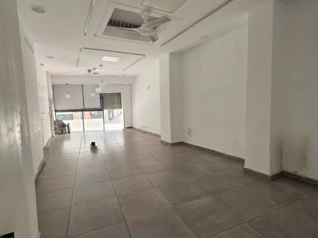 Local comercial en Alquiler en Carrer la Tanda, 5 en Centro