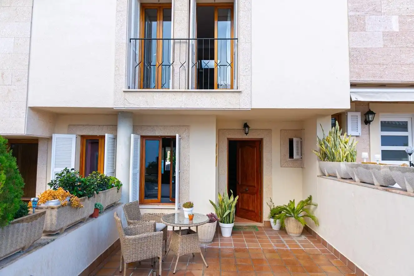 Doppelhaushälfte mit Terrasse zum Verkauf in Ponent