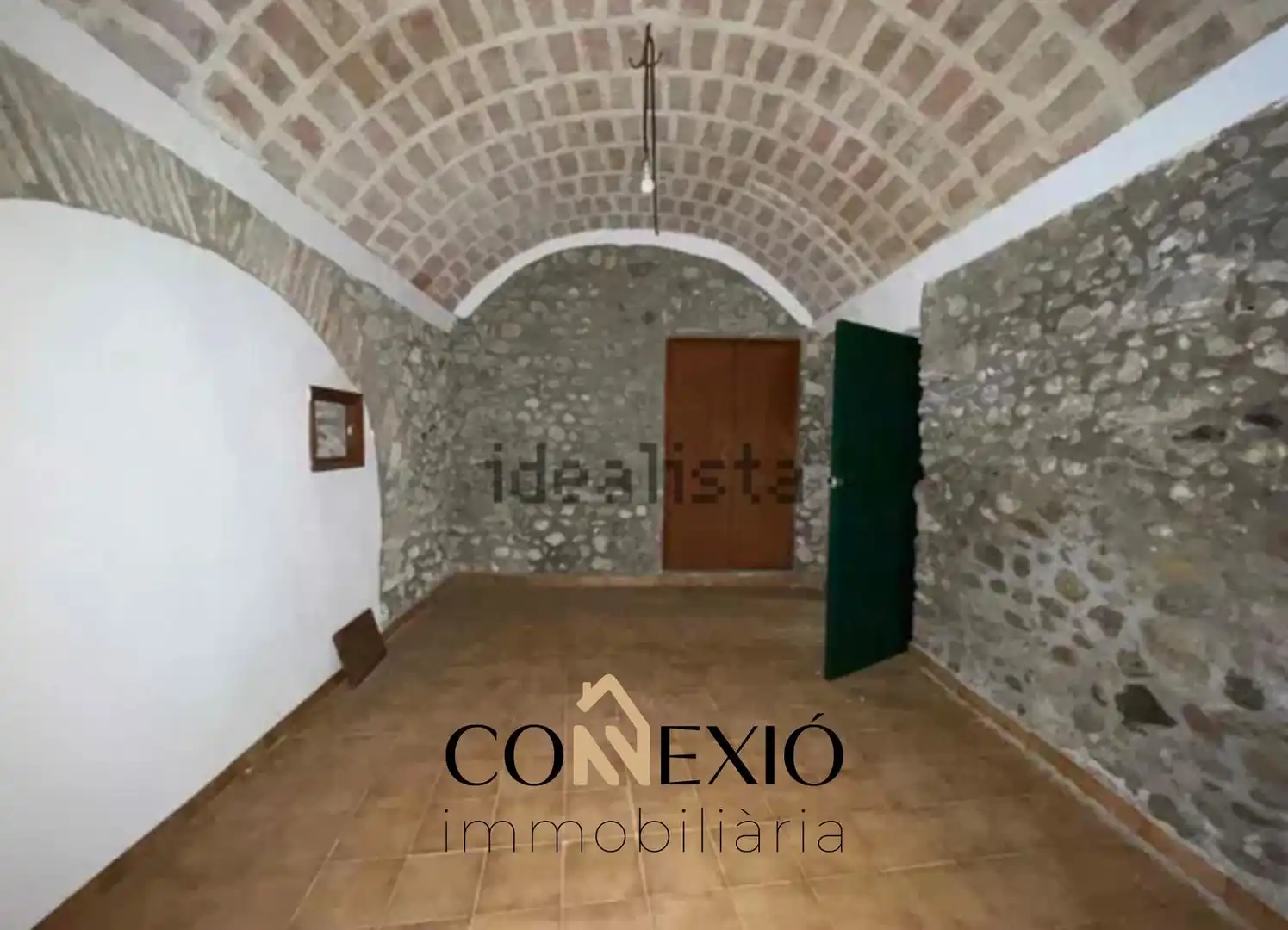 Buildings for sale in Bàscara