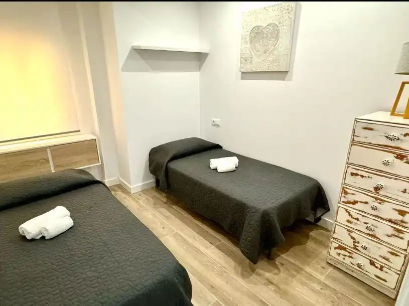 Habitación de Apartamento en venta en Cambrils con Aire acondicionado, Amueblado y Horno