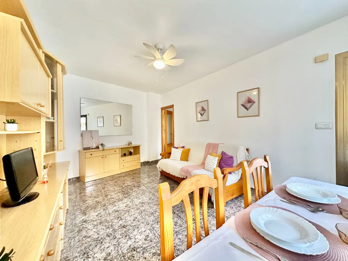 Sala d'estar de Casa o xalet en venda en Los Cuarteros  